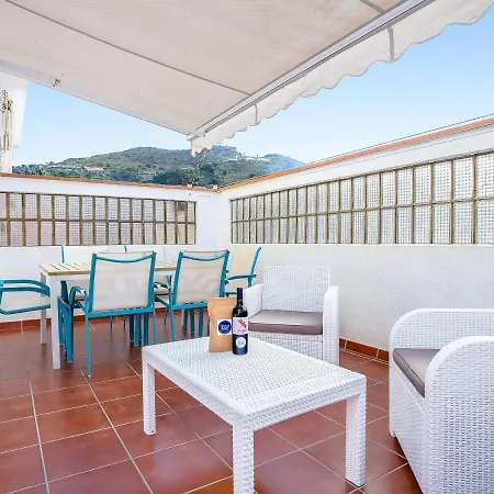 Apartamento En El Port De La Selva: Planta Baja, Terraza Y Wifi A Metros De La Playa - Es-228-52 El Port De La Selva