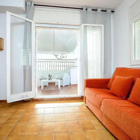 Apartamento En El Port De La Selva: Planta Baja, Terraza Y Wifi A Metros De La Playa - Es-228-52 El Port De La Selva