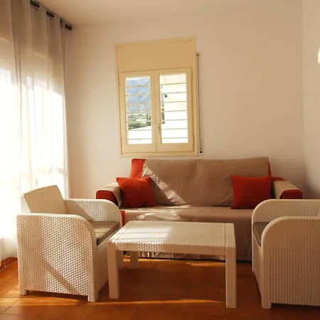 Apartment Apartamento En El Port De La Selva: Planta Baja, Terraza Y Wifi A Metros De La Playa - Es-228-52