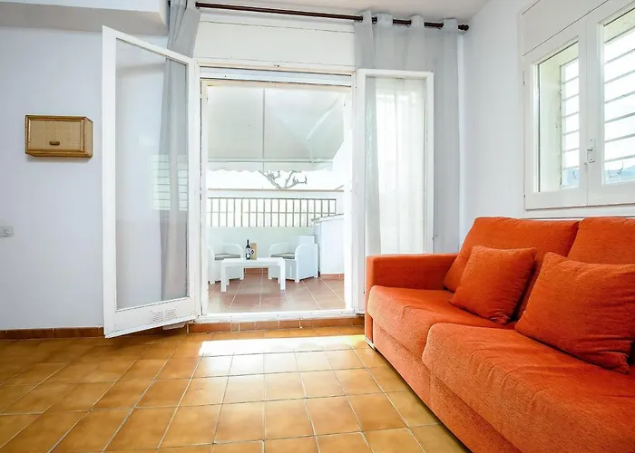En El Port De La Selva: Planta Baja, Terraza Y Wifi A Metros De La Playa - Es-228-52 El Port De La Selva